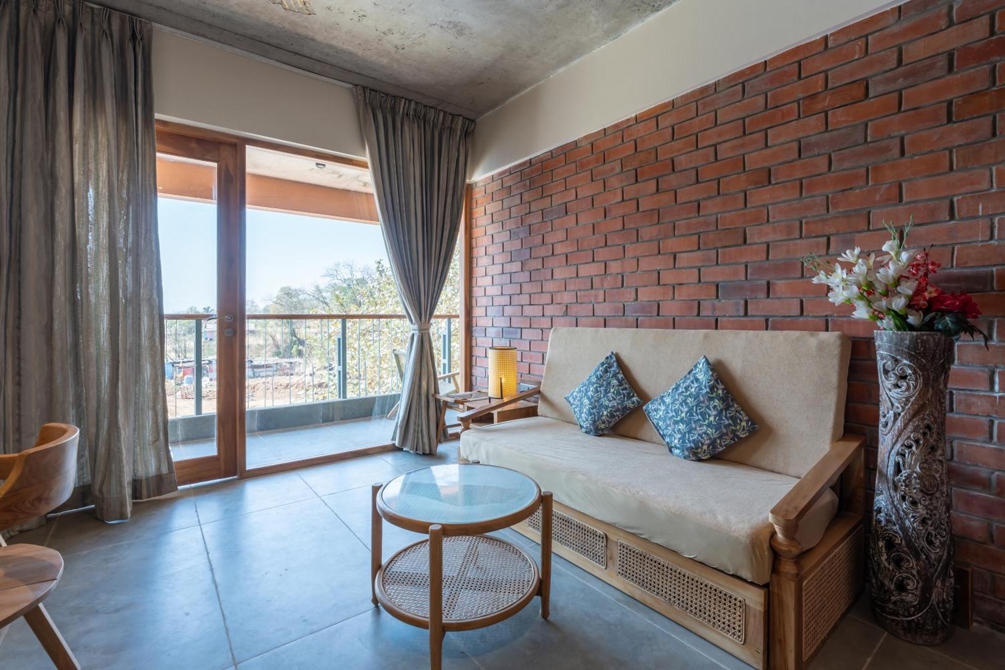 The Foresta Resort ,Mulshi Paud エクステリア 写真