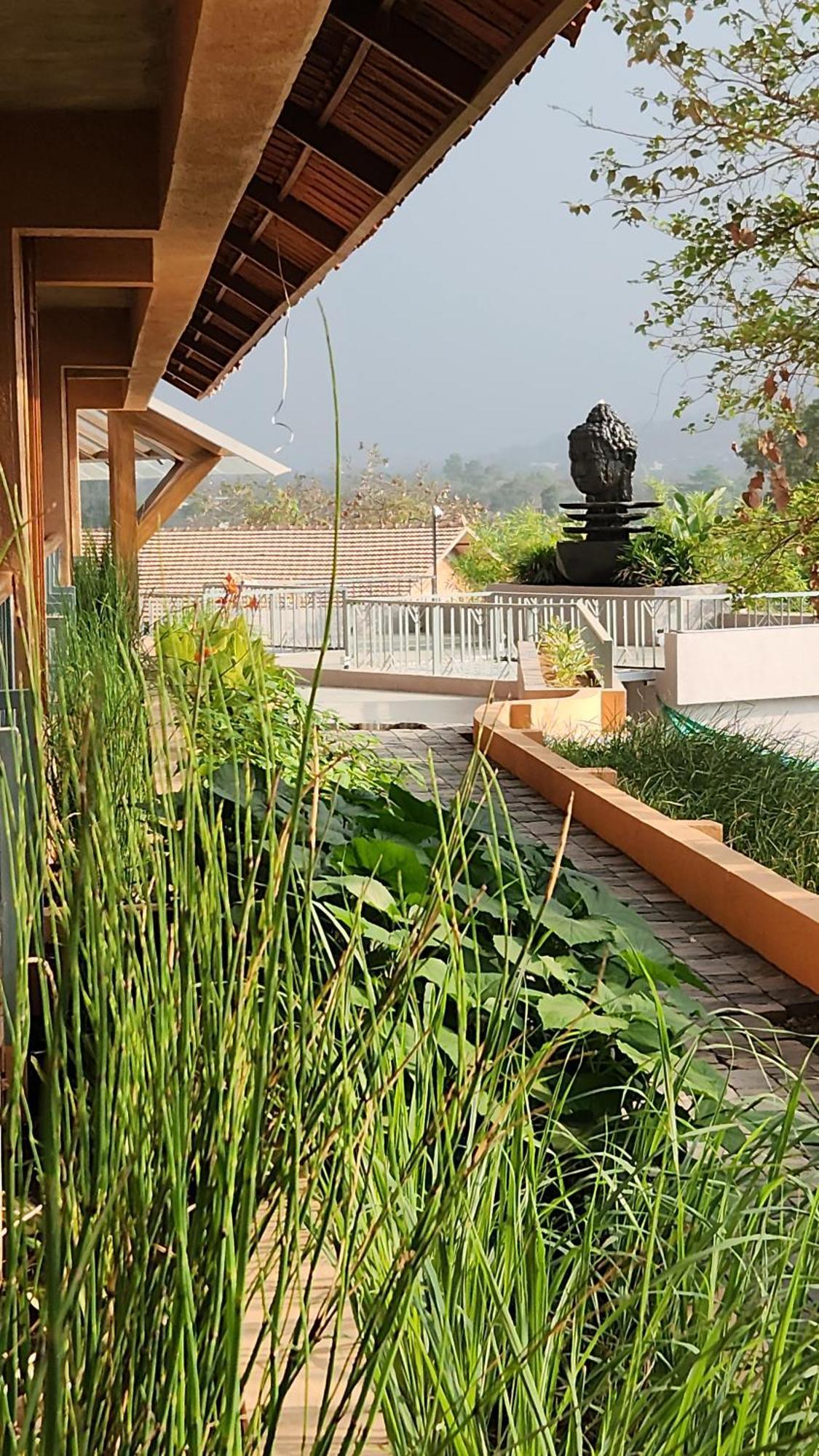 The Foresta Resort ,Mulshi Paud エクステリア 写真