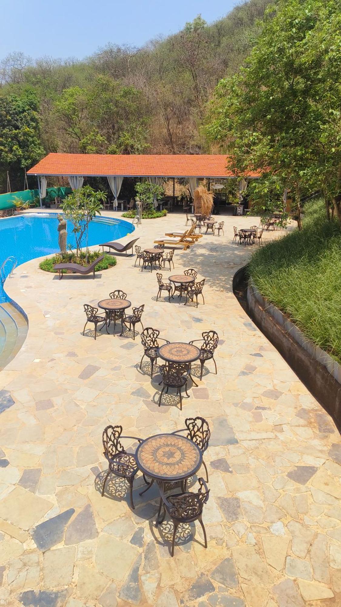 The Foresta Resort ,Mulshi Paud エクステリア 写真
